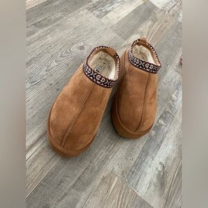 Soda Platform Slipper